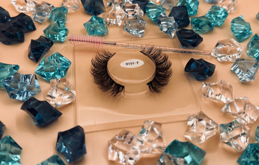 Glam Bombshell Luxurious Mink Strip Lashes